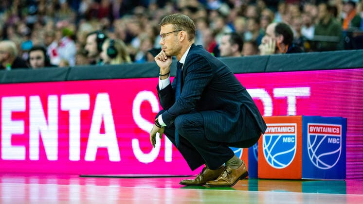 Trainer Björn Harmsen (Syntainics MBC) waehrend der Saison 2019-2020 (Herren) am 9. Spieltag in der EasyCredit Bundesliga zwischen Syntainics MBC und FCB Basketball in der Arena Leipzig am 24. November 2019 in Leipzig, Sachsen, Deutschland