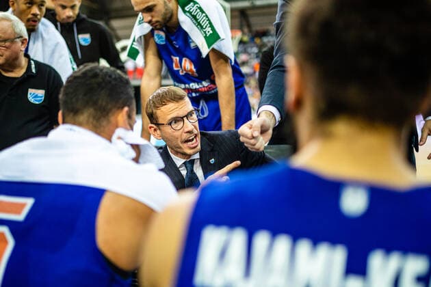 Trainer Björn Harmsen (Syntainics MBC) waehrend der Saison 2019-2020 (Herren) am 9. Spieltag in der EasyCredit Bundesliga zwischen Syntainics MBC und FCB Basketball in der Arena Leipzig am 24. November 2019 in Leipzig, Sachsen, Deutschland