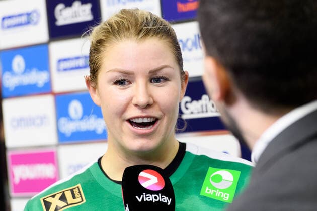191205 goalkeeper Martina Thörn of Sweden is being interviewed after the Women s World Handball Championship match between Sweden and Argentina on December 5, 2019 in Kumamoto. Photo: Ludvig Thunman BILDBYRAN kod LT 35694 bbeng dam women handball handboll world handball championship 2019 sverige sweden argentina jubel Copyright: LUDVIGxTHUNMAN BB191205LT054