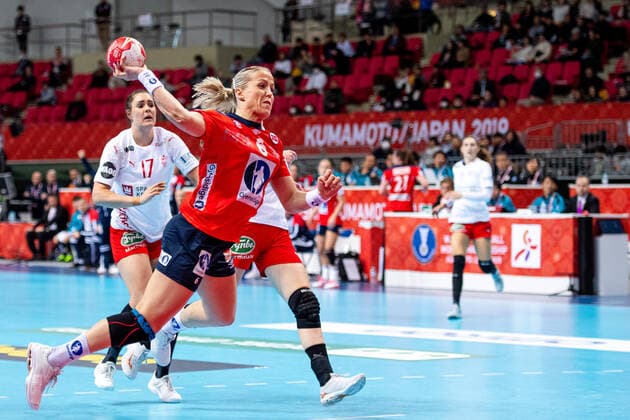 191208 Heidi Loke of Norway during the Women s World Handball Championship game between Norway and Denmark on December 8, 2019 in Kumamoto. Photo: Daniel Stiller Bildbyran kod DS 59420 bbeng dam women handball handboll world handball championship 2019 norway norge handball vm denmark danmark Copyright: DANIELxSTILLER BB191208DS025
