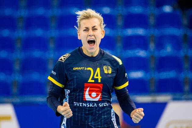 191208 Nathalie Hagman of Sweden celebrates during the Women s World Handball Championship match between Spain and Sweden on December 8, 2019 in Kumamoto. Photo: Ludvig Thunman BILDBYRAN kod LT 35696 bbeng dam women handball handboll world handball championship 2019 sverige sweden spanien spain jubel celebration Copyright: LUDVIGxTHUNMAN BB191208LT084