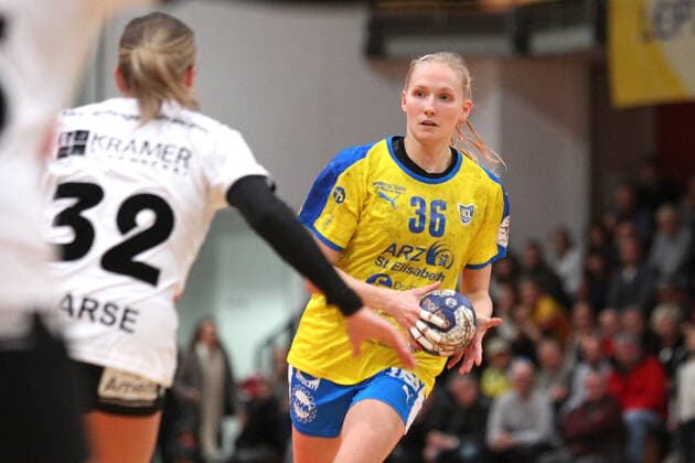 Handball, 2. HBF, HC Leipzig vs. HSV Solingen-Graefrath, 08.12.19 Handball, 2. Bundesliga Frauen, HBF, Saison 2019 2020, 11. Spieltag: HC Leipzig vs. HSV Solingen-Graefrath 76 am 08.12.19 in der Sporthalle Bruederstrasse Leipzig. Im Bild: Stefanie HUMMEL (36, HC Leipzig) Copyright: xBEAUTIFULxSPORTS JanxKaeferx