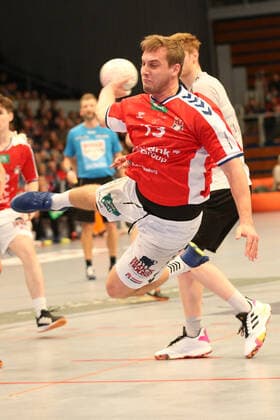 Handball 2.Handball Bundesliga 2019 2020 - Handball Sportverein Hamburg vs. TV Emsdetten Niklas Weller (Handball Sportverein Hamburg),erfolgreicher Torwurf, Sporthalle Hamburg Hamburg