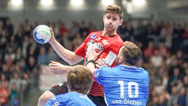 08.12.2019, Emslandarena, Lingen, GER, Handball, 1. Bundesliga: HSG Nordhorn-Lingen vs TBV Lemgo Lippe, Georg Pöhle (HSG Nordhorn-Lingen 94) DFL REGULATIONS PROHIBIT ANY USE OF PHOTOGRAPHS AS IMAGE SEQUENCES AND OR QUASI-VIDEO. Lingen Niedersachsen Germany Emslandarena