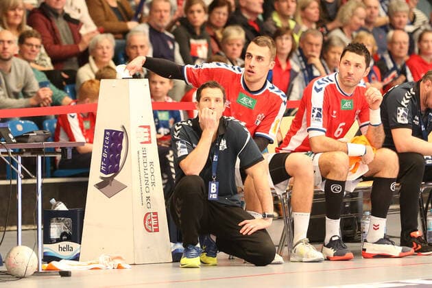 Handball 2.Handball Bundesliga 2019 2020 - Handball Sportverein Hamburg vs. TV Emsdetten Torsten Jansen (Handball Sportverein Hamburg),Lukas Ossenkopp (Handball Sportverein Hamburg),Blazenko Lackovic (Handball Sportverein Hamburg), Sporthalle Hamburg Hamburg
