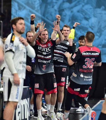 08.12.2019 - Handball - 1. Bundesliga LIQUI MOLY HBL - Saison 2019 2020 - 16.Spieltag: HC Erlangen Metropolregion Nürnberg HCE - SC DHfK Leipzig - OGo - Mannschaft Team Jubel Freude
