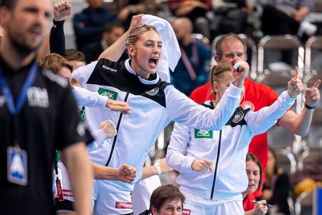 Handball, Frauen: WM 2019, Hauptrunde, Gruppe 1, 6. Spieltag , Niederlande - Deutschland Luisa Schulze (Deutschland Bietigheim) Kumamoto Aqua Dome Kumamoto Japan