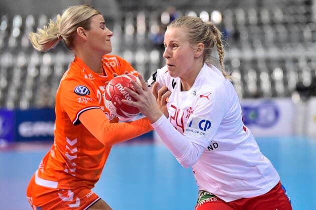 Mia Rej. Danmark moeder Holland, i mellemrunden i Gruppe 1, under Kvindernes Haandbold VM i Aqua Dome Kumamoto i Japan, mandag den 9. december 2019. , Kumamoto Denmark Copyright: BoxAmstrupx cop222 spdk20191209-103008-L