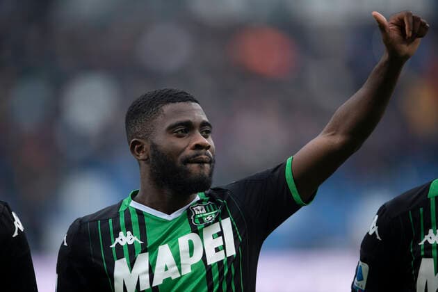 Jeremie Boga (Sassuolo) during the Italian Serie A match between Sassuolo 2-2 Cagliari at Mapei Stadium on December 08 , 2019 in Reggio Emilia, Italy. Noxthirdxpartyxsales  (118163289)