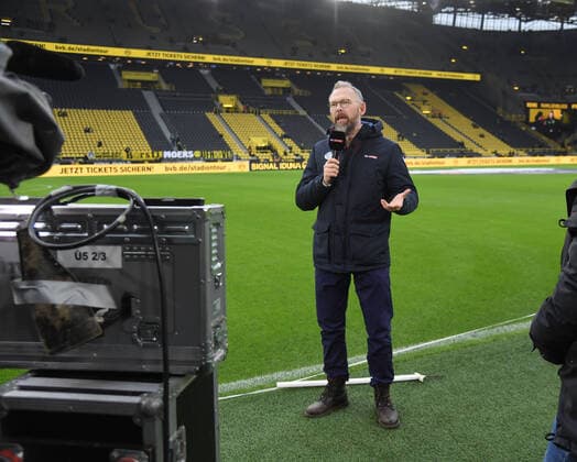 07.12.2019, Fussball GER, Saison 2019 2020, 1. Bundesliga, 14. Spieltag, Borussia Dortmund - Fortuna Duesseldorf 5:0, Sky Reporter, Moderator Martin Gross, Martin Groß Dortmund Nordrhein Westfalen Deutschland *** 07 12 2019, Soccer GER, Season 2019 2020, 1 Bundesliga, 14 Matchday, Borussia Dortmund Fortuna Duesseldorf 5 0, Sky Sport Reporter, Moderator Martin Gross, Martin Gross Dortmund Nordrhein Westfalen Germany Team2