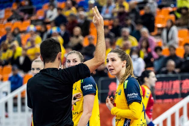 191210 Anna Lagerquist of Sweden reacts during the Women s World Handball Championship match between Sweden and Romania on December 10, 2019 in Kumamoto. Photo: Ludvig Thunman BILDBYRAN kod LT 35698 bbeng dam women handball handboll world handball championship 2019 sverige sweden romania rumänien Copyright: LUDVIGxTHUNMAN BB191210LT046