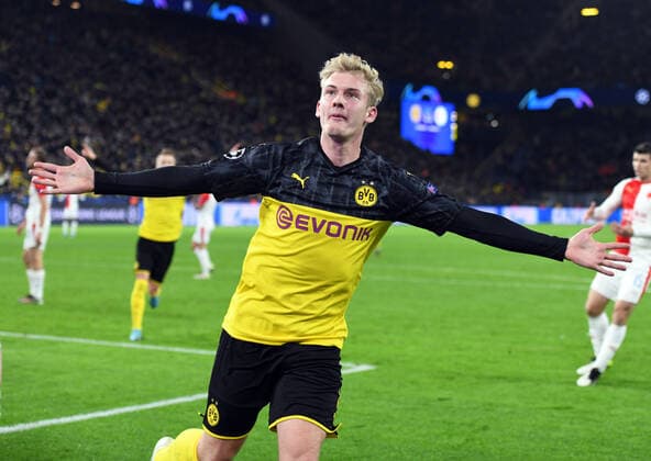 Sport Bilder des Tages Championsleague: Borussia Dortmund - Salvia Prag 10.12.2019. Jubel Torschütze Julian Brandt (BvB) nach dem 2:1. DFL REGULATIONS PROHIBIT ANY USE OF PHOTOGRAPHS AS IMAGE SEQUENCES AND OR QUASI-VIDEO *** Championsleague Borussia Dortmund Salvia Prague 10 12 2019 Jubilee Scorer Julian Brandt BvB after 2 1 DFL REGULATIONS PROHIBIT ANY USE OF PHOTOGRAPHS AS IMAGE SEQUENCES AND OR QUASI VIDEO HM