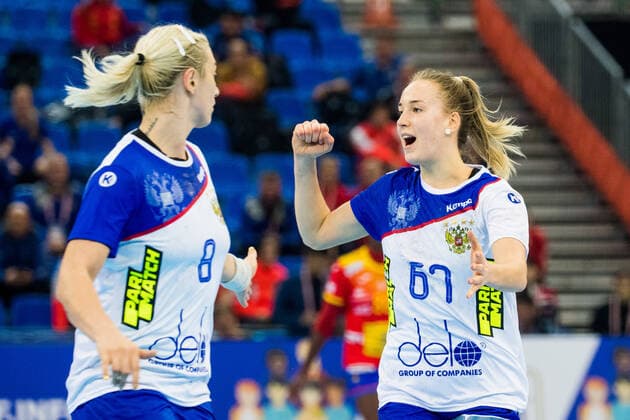 191211 Anastasiia Illarionova of Russia celebrates during the Women s World Handball Championship match between Spain and Russia on December 11, 2019 in Kumamoto. Photo: Ludvig Thunman BILDBYRAN kod LT 35699 bbeng dam women handball handboll world handball championship 2019 ryssland russia spain spanien jubel celebration Copyright: LUDVIGxTHUNMAN BB191211LT022
