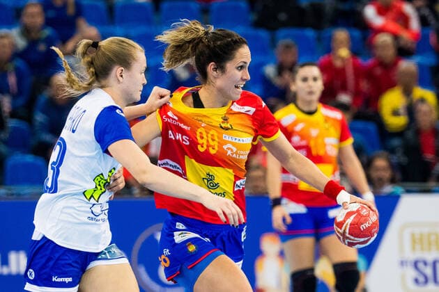 191211 Mireya Gonzalez Alvarez of Spain during the Women s World Handball Championship match between Spain and Russia on December 11, 2019 in Kumamoto. Photo: Ludvig Thunman BILDBYRAN kod LT 35699 bbeng dam women handball handboll world handball championship 2019 ryssland russia spain spanien Copyright: LUDVIGxTHUNMAN BB191211LT025