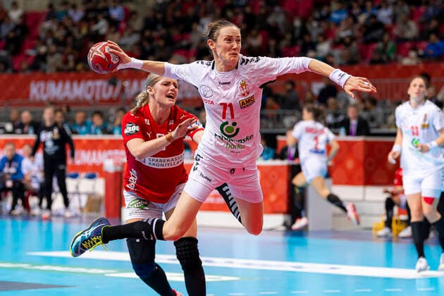 Handball, Frauen: WM 2019, Hauptrunde, Gruppe 1, 8. Spieltag , Serbien - Dänemark Kristina Liscevic (Serbien) Kumamoto Aqua Dome Kumamoto Japan