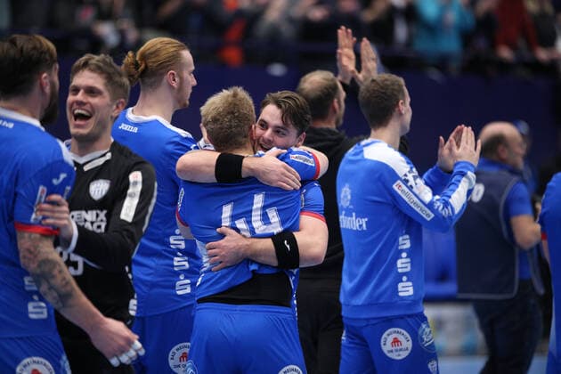Alexander Reimann (TBV Lemgo Lippe 44)(vorne) und Dani Baijens (TBV Lemgo Lippe 77) GER, Handball, 1. Bundesliga, TBV Lemgo Lippe gegen Rhein-Neckar Loewen, 12.12.2019 Lemgo Copyright: xStrohdiekx Eibner-Pressefotox EP_jsk