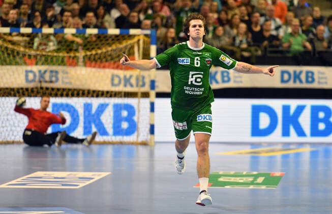 Jacob Tandrup Holm (Füchse), jubelt nach einem Tor Füchse Berlin - THW Kiel 1. Bundesliga, DKB-Handballbundesliga, 2019 2020 Herren, Männer, Maenner, Handball, Deutschland, Germany, Max-Schmeling-Halle Berlin, 12.12.2019