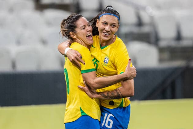 Brasil x México SÃO PAULO, SP - 12.12.2019: BRASIL X MÉXICO - Bia Zanerato and Gabi Zanotti celebrate their national goal. The Brazilian women& 39;s soccer team welcomes the Mexican team in a friendly match on the night of Thursday, December 12. The match took place at the Corinthians Arena in Sao Paulo. (Photo: Van Campos Fotoarena) x1846758x  VanxCampos