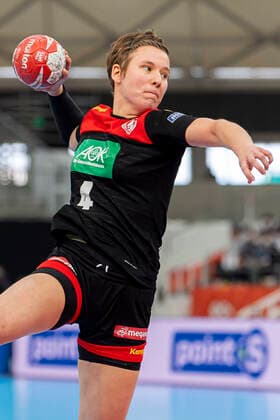 Handball, Frauen: WM 2019, Spiel um Platz 7, 9. Spieltag , Deutschland - Schweden Alina Grijseels (Deutschland Dortmund) Kumamoto Park Dome Kumamoto Japan