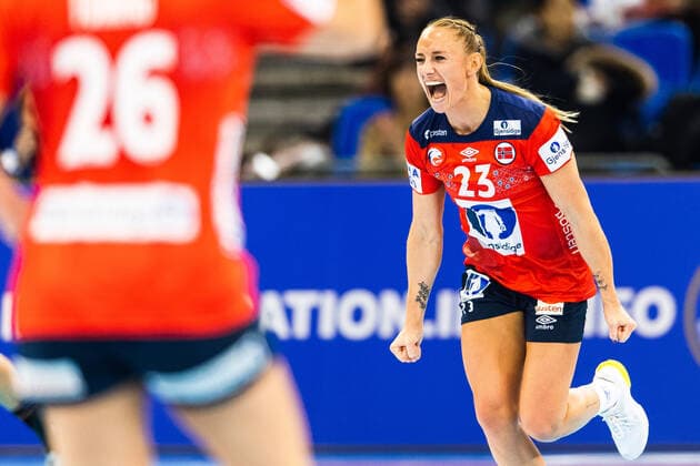 191213 Camilla Herrem of Norway celebrates during the Women s World Handball Championship semifinal between Norway and Spain on December 13, 2019 in Kumamoto. Photo: Daniel Stiller Bildbyran kod DS 59429 bbeng dam women handball handboll world handball championship 2019 handball norway norge vm spain spanien jubel Copyright: DANIELxSTILLER BB191213DS090
