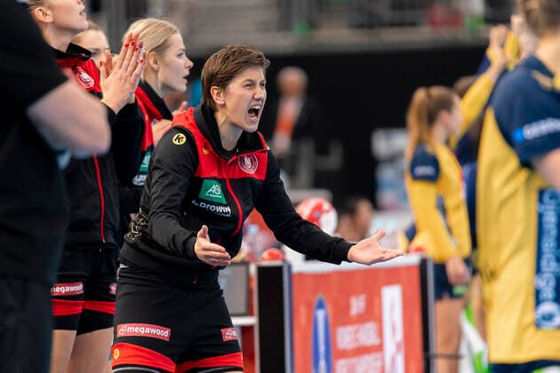 Handball, Frauen: WM 2019, Spiel um Platz 7, 9. Spieltag , Deutschland - Schweden Ina Grossmann (Deutschland Thueringer HC) Kumamoto Park Dome Kumamoto Japan