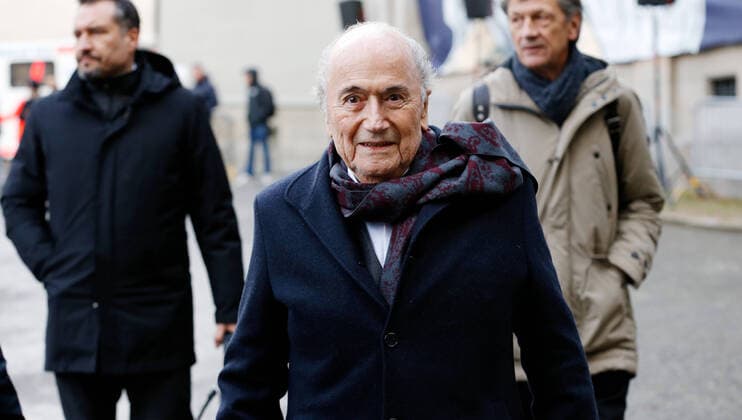 13.12.2019 Zürich , SCHWEIZ , Gedenkfeier für Fussball Legende Köbi Kuhn Grossmünster Zürich Im Bild : Ex FIFA Präsident Sepp Blatter