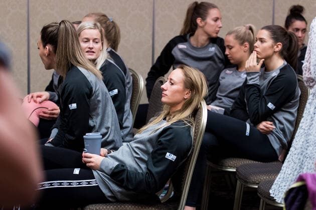 Handball, Damen WM, Nationalteam Norwegen Pressetermin 191214 Camilla Herrem looks dejected during a press meeting with the Norwegian team at the Women s World Handball Championship on December 14, 2019 in Kumamoto. Photo: Daniel Stiller Bildbyran kod DS 59430 bbeng dam women handball handboll world handball championship 2019 handball norway norge vm depp Copyright: DANIELxSTILLER BB191214DS009