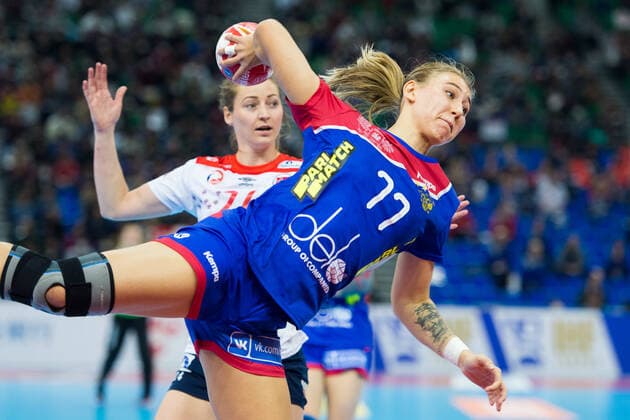 191215 Yaroslava Frolova of Russia during the Women s World Handball Championship bronze game between Norway and Russia on December 15, 2019 in Kumamoto. Photo: Daniel Stiller Bildbyran kod DS 59431 bbeng dam women handball handboll world handball championship 2019 handball norway norge vm russia ryssland Copyright: DANIELxSTILLER BB191215DS022