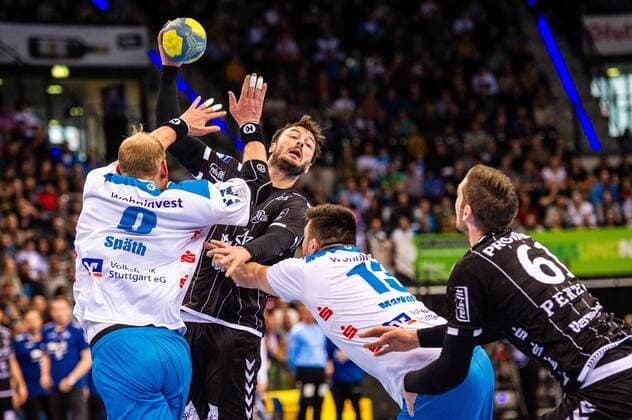 Duvnjak, Domagoj (THW Kiel 4) Spaeth, Manuel (TVB Stuttgart 9) Markotic, Robert (TVB Stuttgart 13) Pekeler, Hendrik (THW Kiel 61) beim Spiel in der Handball Bundesliga, TVB 1898 Stuttgart - THW Kiel. Stuttgart. 15.12.19 Handball , Stuttgart Baden Wuerttemberg Deutschland