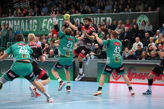 v.l. Miljan Pusica (TSV GWD Minden 20), Sebastian Firnhaber (HC Erlangen 18), Magnus Gullerud (TSV GWD Minden 21), Quentin Minel (HC Erlangen 34), Christoph Reissky (TSV GWD Minden 43) GER, Handball, 1. Bundesliga, TSV GWD Minden gegen HC Erlangen, 15.12.2019 Minden Copyright: xStrohdiekx Eibner-Pressefotox EP_jsk