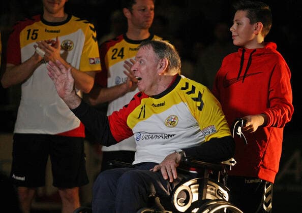 15.12.2019, xmohx, Handball URSAPHARM-Allstar-Spiel, All-Star-Team Deutschland (DHB) - Saarland Handball Allstars (Saar) emspor, v.l. Handball Legende Joachim Deackerm (Saar) (DFL DFB REGULATIONS PROHIBIT ANY USE OF PHOTOGRAPHS as IMAGE SEQUENCES and or QUASI-VIDEO) Homburg-Erbach