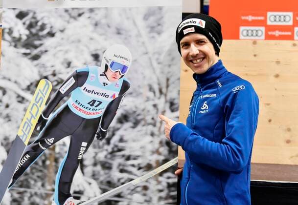 20.12.2019 Engelberg Schweiz. FIS Weltcup Skispringen. Im Bild : Simon Ammann (SUI) Aktion *** 20 12 2019 Engelberg Switzerland FIS World Cup Ski Jumping In picture Simon Ammann SUI action 