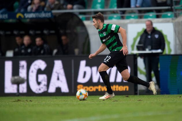 Münster, Deutschland 21.12.2019: 3. Liga - 2019 2020 - SC Preußen Münster vs. TSV 1860 München Okan Erdogan (Münster) DFB regulations prohibit any use of photographs as image sequences and or quasi-video. Münster Nordrhein-Westfalen Deutschland Preußenstadion