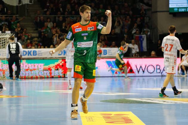 22.12.2019, xgox, Handball Liqui Moly HBL, SC Magdeburg - MT Melsungen emspor, v.l. Piotr Chrapkowski (Magdeburg, 3) Jubel, Torjubel, jubelt ueber das Tor, celebrate the goal, celebration GETEC Arena