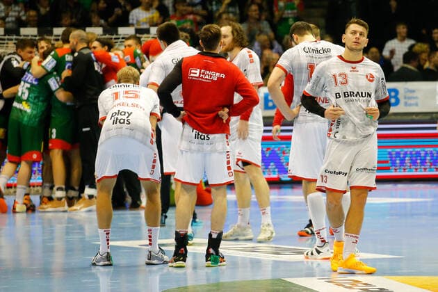 22.12.2019, xgox, Handball Liqui Moly HBL, SC Magdeburg - MT Melsungen emspor, v.l. melsungen um Yves Kunkel (MT Melsungen, 13) enttäuscht, schaut enttäuscht, niedergeschlagen, disappointed GETEC Arena