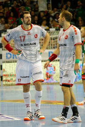 22.12.2019, xgox, Handball Liqui Moly HBL, SC Magdeburg - MT Melsungen emspor, v.l. Felix Danner (MT Melsungen, 17), Kai Haefner (MT Melsungen, 34) enttäuscht, schaut enttäuscht, niedergeschlagen, disappointed GETEC Arena