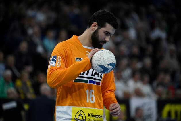 Tibor Ivanisevic (Wetzlar, 16), Handball-Bundesliga, Liqui-Moly-HBL, Männer, 18. Spieltag, THW Kiel vs HSG Wetzlar, 22.12.19 Kiel Sparkassen Arena Schleswig-Holstein Germany