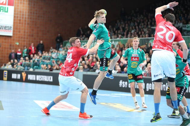 v.l. Linus Arnesson (Bergischer HC 24), Christoph Reissky (TSV GWD Minden 43) GER, Handball, 1. Bundesliga, TSV GWD Minden gegen Bergischer HC, 22.12.2019 Minden Copyright: xStrohdiekx Eibner-Pressefotox EP_jsk