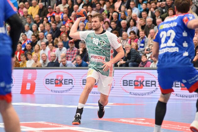 Fabian Boehm (TSV Hannover-Burgdorf 20) Handball, Maenner, DKB , LIQUI MOLY Handball Bundesliga, 22.12.2019, Foto:TBaur Eibner HBW Balingen-Weilstetten vs. TSV Hannover-Burgdorf Balingen Copyright: xBaur xEibner-Pressefotox EP_Toba