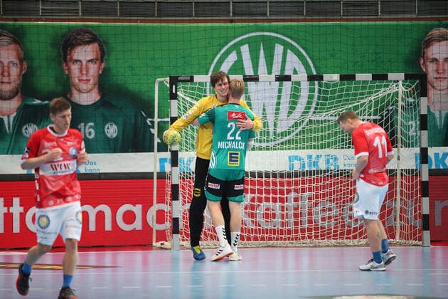 v.l. Malte Semisch (TSV GWD Minden 16), Marian Michalczik (TSV GWD Minden 22) GER, Handball, 1. Bundesliga, TSV GWD Minden gegen Bergischer HC, 22.12.2019 Minden Copyright: xStrohdiekx Eibner-Pressefotox EP_jsk