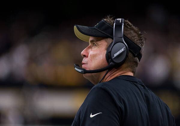 December 16 2019: New Orleans Saints head coach Sean Payton looks on the field during the 2nd half of the NFL, American Football Herren, USA game between the New Orleans Saints and the New Orleans Saints at the Mercedes Benz Superdome in New Orleans, LA. CSM NFL Football 2019: Colts vs Saints DEC 16 - ZUMAc04_ 20191216_zaf_c04_098 Copyright: xMatthewxLynchx