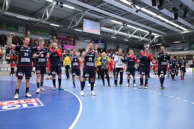 Siegesjubel bei SG BBM Bietigheim GER, Handball, 2. Bundesliga, ASV Hamm-Westfalen gegen SG BBM Bietigheim, 26.12.2019 Hamm Copyright: xStrohdiekx Eibner-Pressefotox EP_jsk