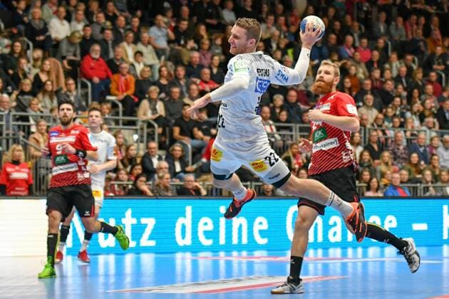 Lukas Mertens (SC Magdeburg 22) GER, Handball, 1. Handball-Bundesliga, HSG Nordhorn-Lingen - SC Magdeburg, 26.12.2019, EmslandArena Lingen Copyright: xWenzelx Eibner-Pressefotox EP_fwl