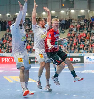 26.12.2019, Emslandarena, Lingen, GER, Handball, 1. Bundesliga: HSG Nordhorn-Lingen - SC Magdeburg, Julian Possehl (HSG Nordhorn-Lingen 48) DFL REGULATIONS PROHIBIT ANY USE OF PHOTOGRAPHS AS IMAGE SEQUENCES AND OR QUASI-VIDEO. Lingen Niedersachsen Germany Emslandarena
