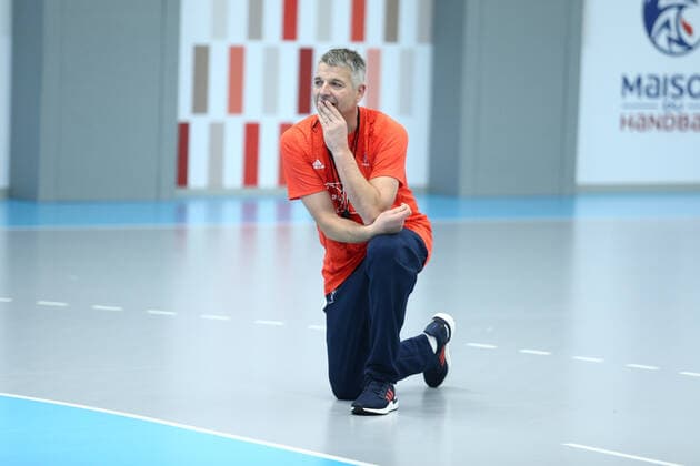 Handball WM, Frankreich Training Jean-Luc Kieffer (France) HANDBALL : Entrainement Equipe de France masculine - Preparation EHF EURO 2020 - 27 12 2019 KevinDomas Panoramic 