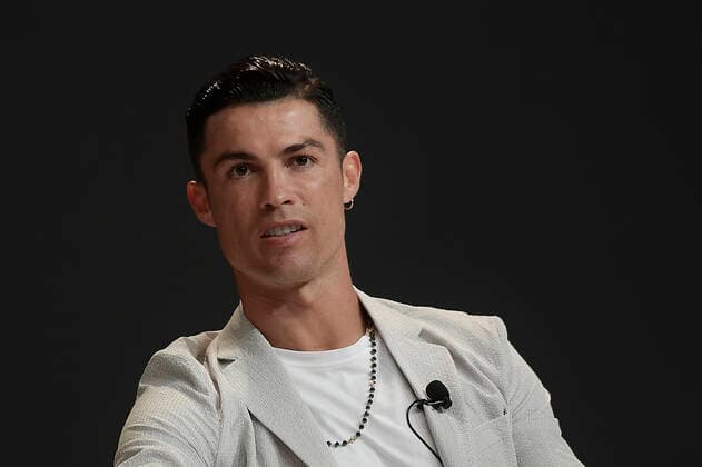 Foto Fabio Ferrari - LaPresse 28 Dicembre 2019 Dubai ( Emirati Arabi ) 14ma edizione di Dubai International Sports Conference - Beat the Challenges, Cristiano Way - Globe Soccer Award 2019 Nella foto:Cristiano Ronaldo photo Fabio Ferrari LaPresse December 28, 2019 Dubai (Unated Arab Emirate) Sport 13th edition of the Dubai International Sports Conference - Beat the Challenges, Cristiano Way - Globe Soccer Award 2019 In the pic:Cristiano Ronaldo  Copyright: xFabioxFerrari LaPresse LaPresse x