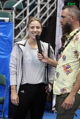 December 28, 2019 - Angelique Kerber regretfully addressed the crowd after having to pull out, due to injury, just prior to the championship match at the Hawaii Open invitational tournament between 20th ranked Angelique Kerber (Germany) and 29th ranked Danielle Collins (USA) at the Stan Sheriff Center in Honolulu, HI - CSM Tennis 2019: Hawaii Open DEC28 - ZUMAc04_ 20191228_zaf_c04_492 Copyright: xMichaelxSullivanx