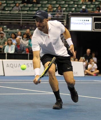 December 28, 2019 - Christian Harrison hits a return shot in a mixed doubles exhibition match at the Hawaii Open invitational tournament between teams Danielle Collins Sam Querrey and Yanina Wickmayer Christian Harrison at the Stan Sheriff Center in Honolulu, HI - CSM Tennis 2019: Hawaii Open DEC28 - ZUMAc04_ 20191228_zaf_c04_523 Copyright: xMichaelxSullivanx
