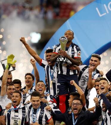 Monterrey s players celebrate with the trophy of the Mexican soccer tournament (Liga MX), after defeating America on penalty kicks during the second leg of the final played at the Azteca Stadium in Mexico City, Mexico, 29 December 2019. America - Monterrey !ACHTUNG: NUR REDAKTIONELLE NUTZUNG!  Copyright: xJorgexNúnezx(es-ES)x AME8826 20191230-637132852056053226