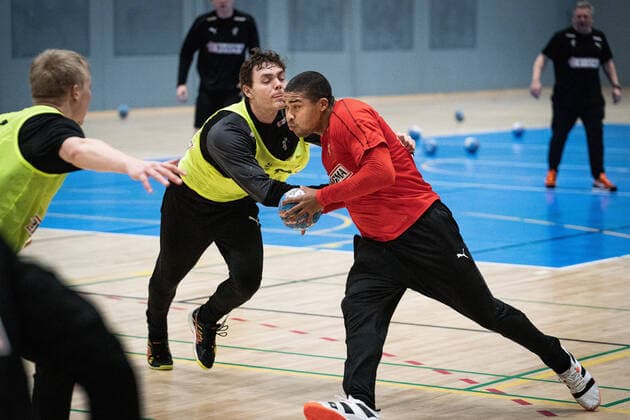 Mads Mensah til traening med herrehaandboldslandsholdet i Idraettens Hus i Broendby, mandag den 30. december 2019.. , Broendby Denmark Copyright: RitzauxScanpix NielsxChristianxVilmannx COP101 spdk20191230-115746-L